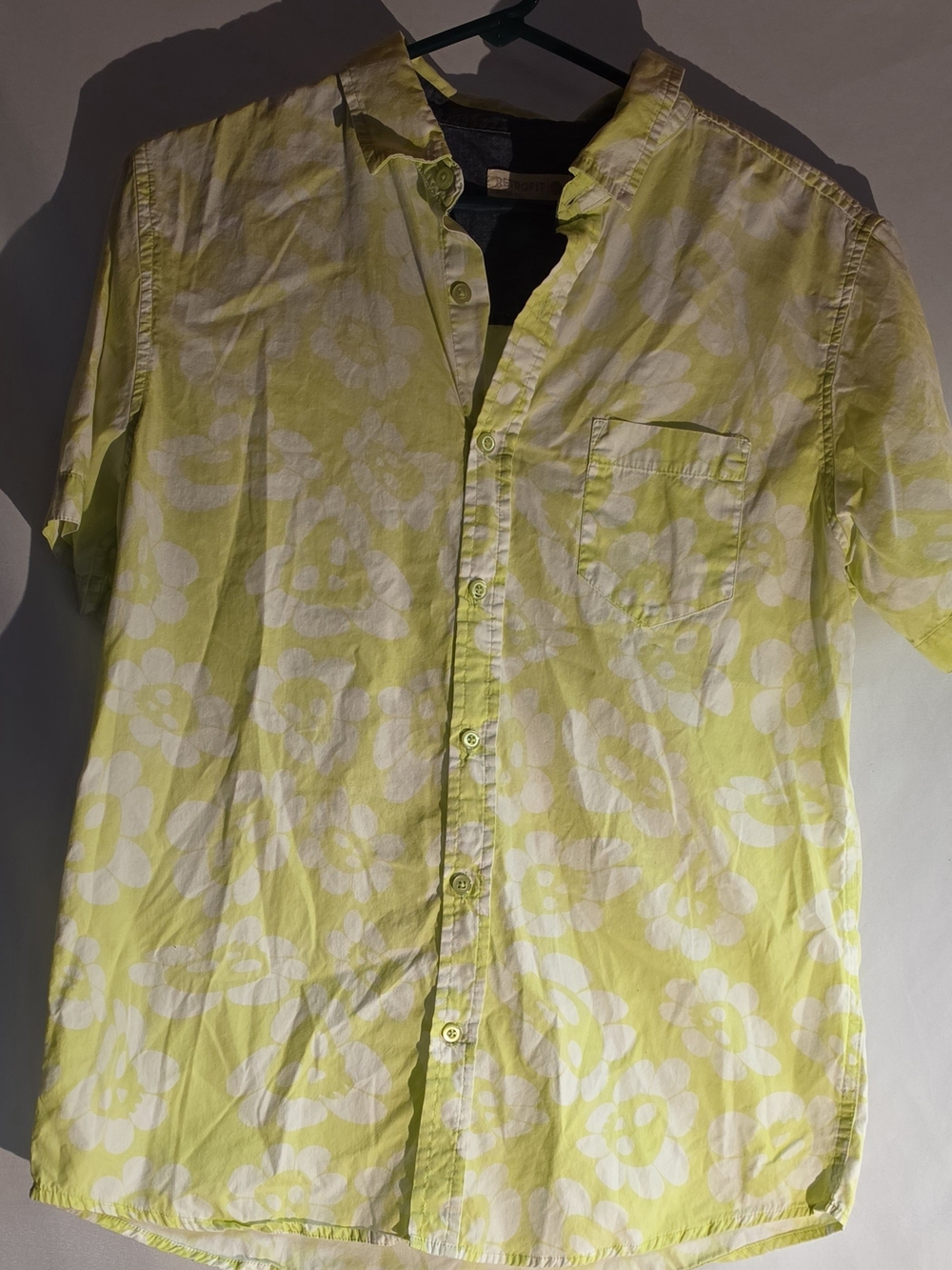 Retrofit Yellow and White Floral Short-Sleeve Button-Down Shirt